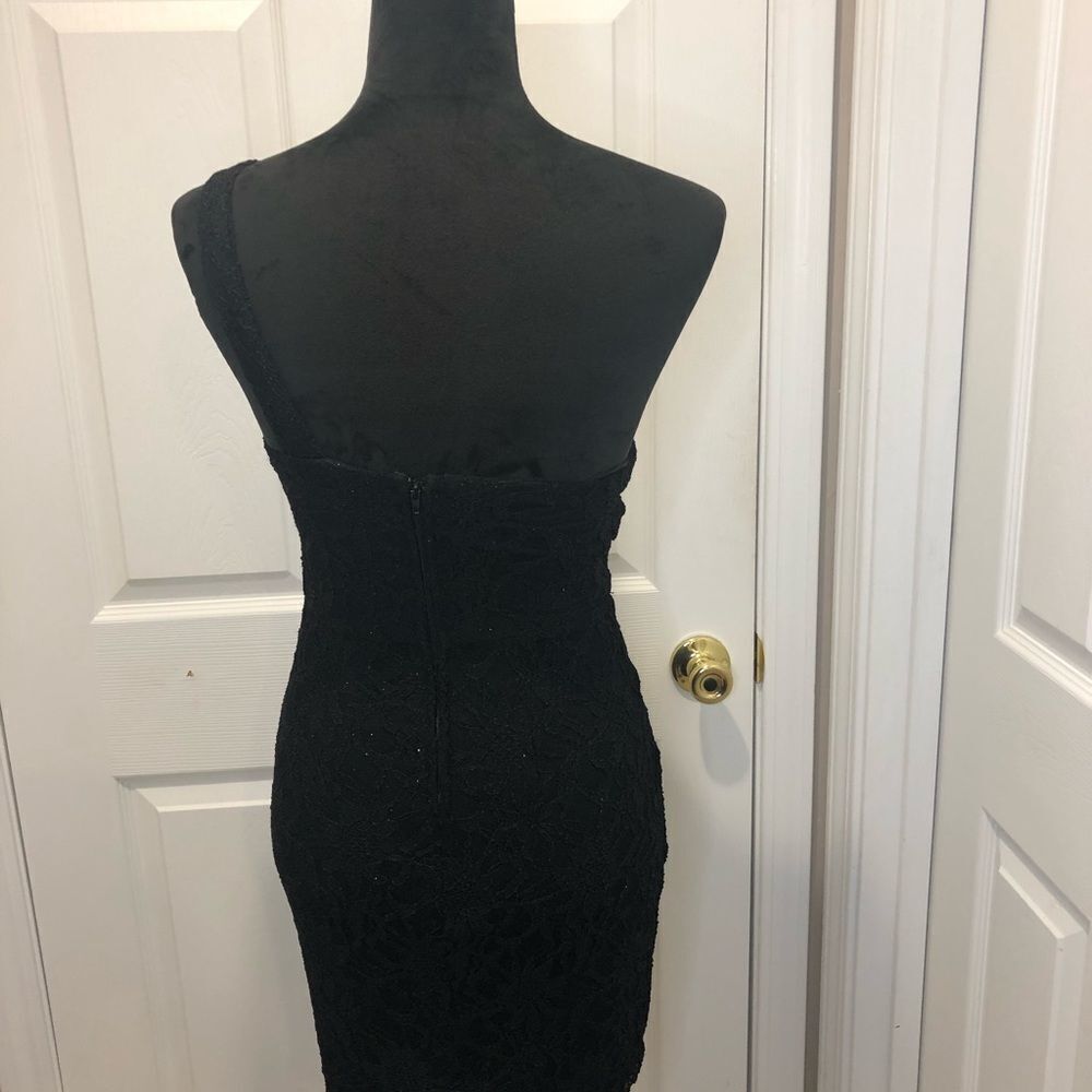 City Studio shimmering lace black dress with pearl and rhinestone strap, size 3 - Picture 10 of 11